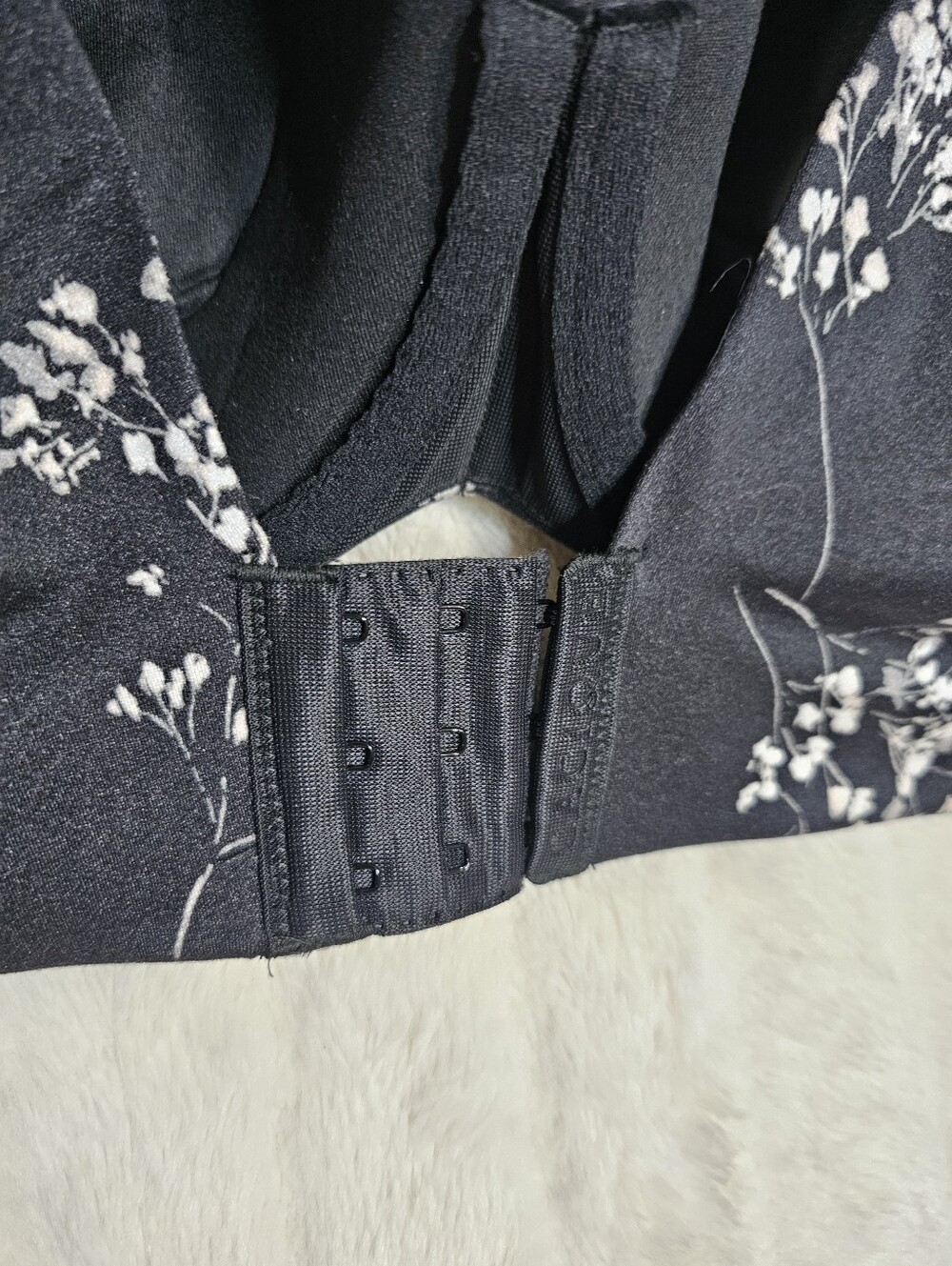 NWT Cacique 40C Lightly Lined Balconette Bra Invisible Backsmoother Floral - Picture 4 of 6